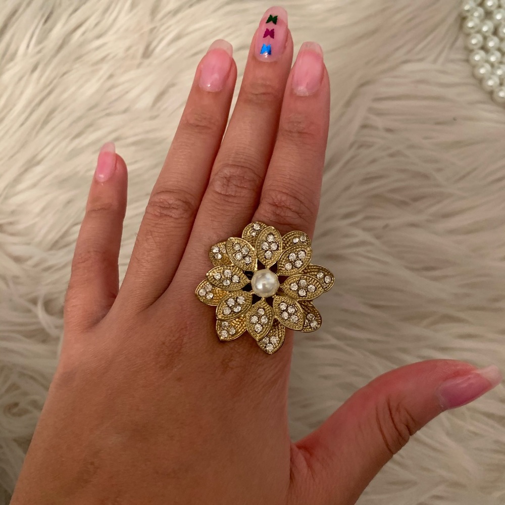 Statement ring - Picture 2 of 3